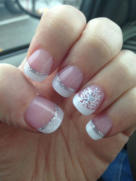 I stopped in Pretty Nails on my lunch break preparing to spend a while in there (as its usually a long wait in Indianapolis). . Pretty nails corydon